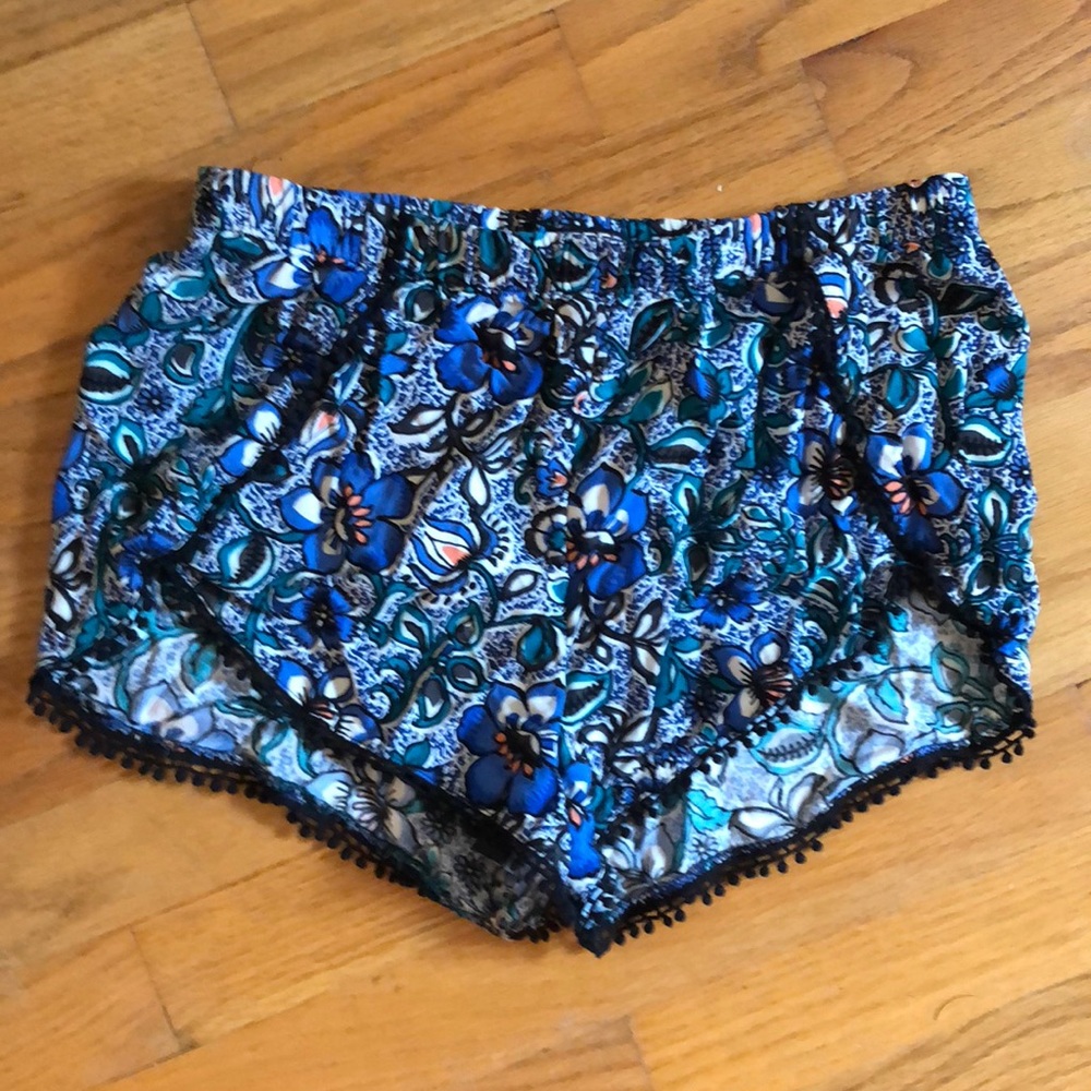 Floral print shorts
